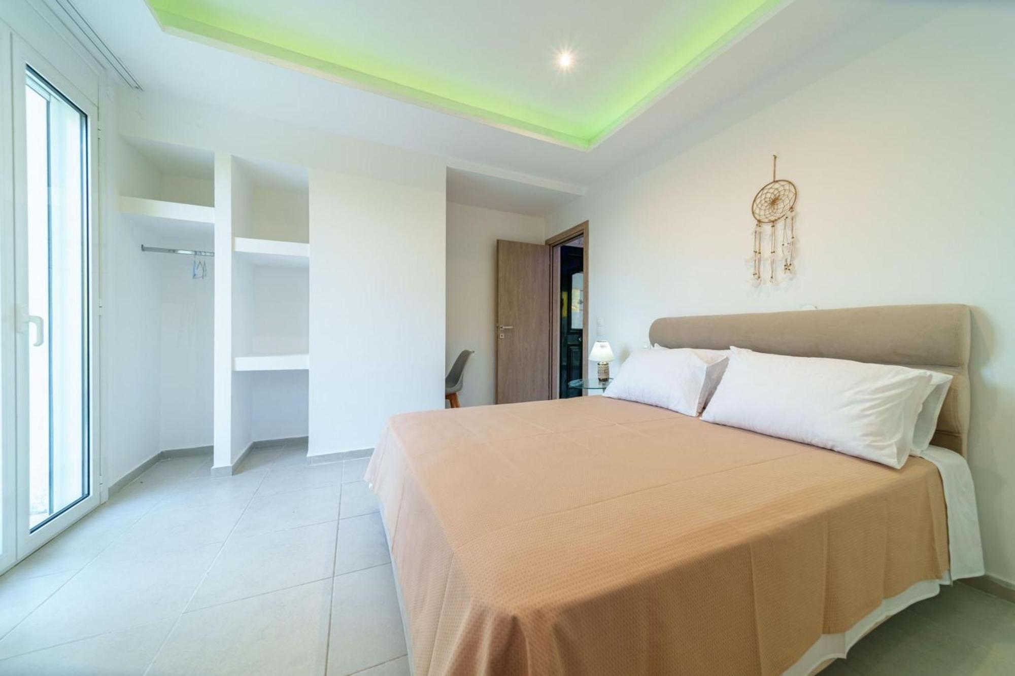 Iphigenia Apartments At Katelios Extérieur photo